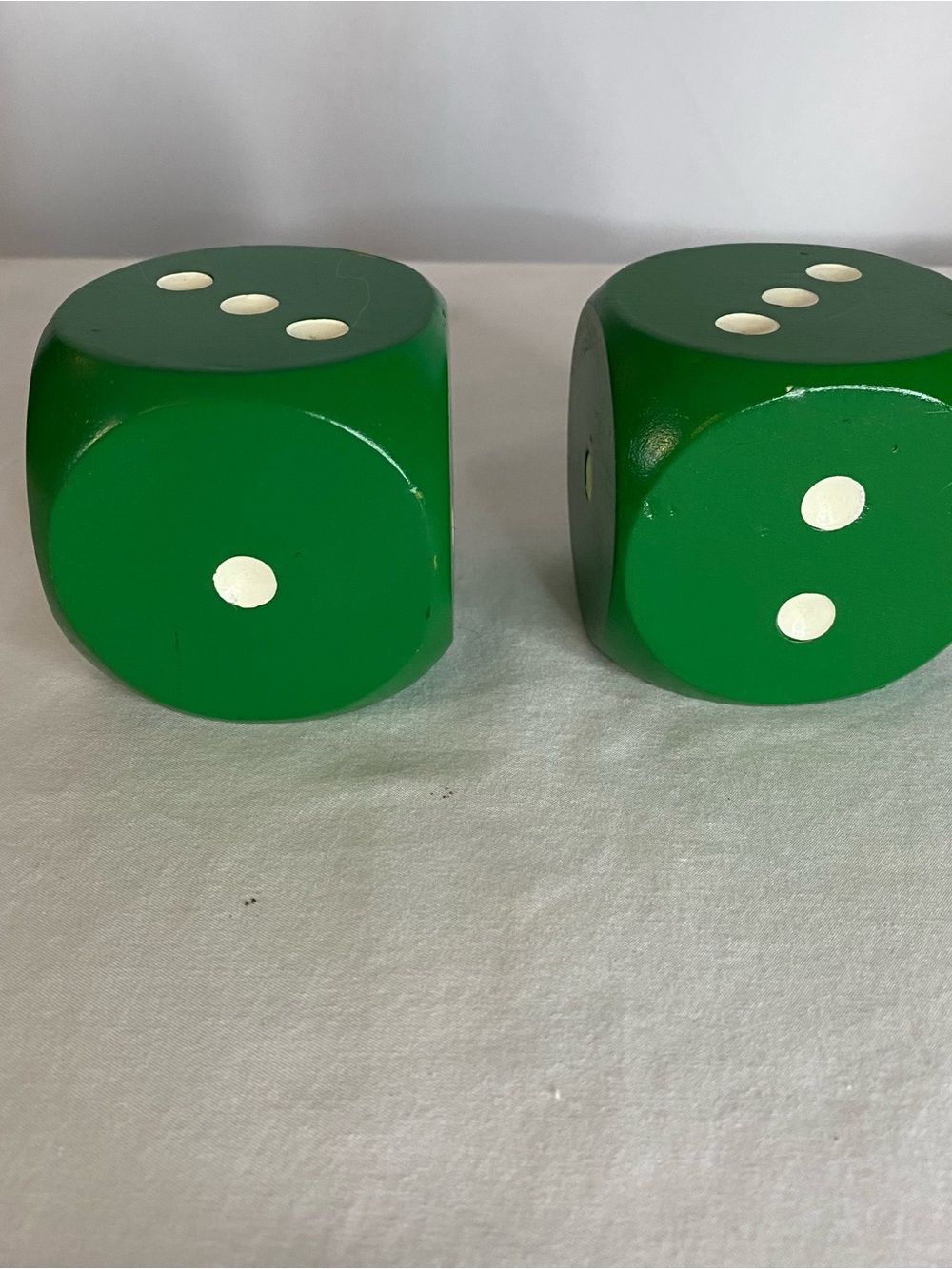 Lot of Fun Wood Dice and Jacks - Picture 4 of 9